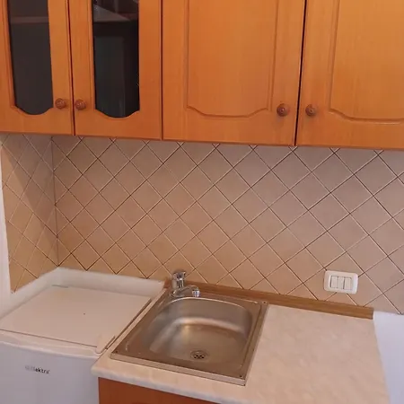 Ari's Cozy Rooms, Llogara Nicaj-Shale