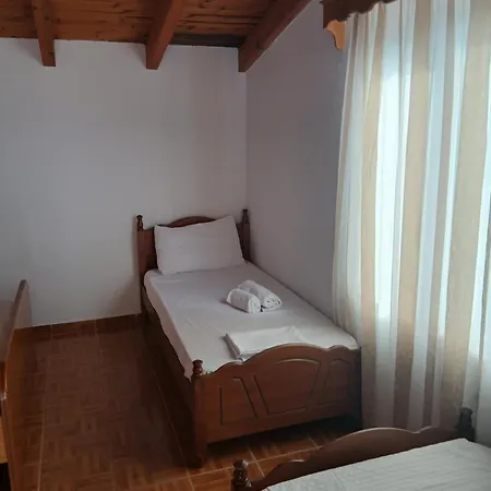 Ari's Cozy Rooms, Llogara * Nicaj-Shale