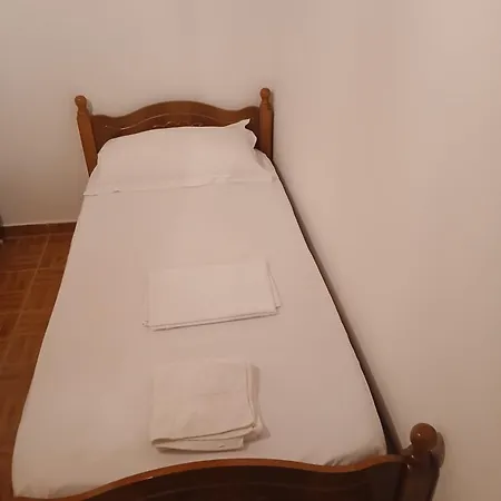 بيت ضيافة Ari's Cozy 3*