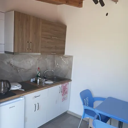 بيت ضيافة Ari's Cozy Nicaj-Shale